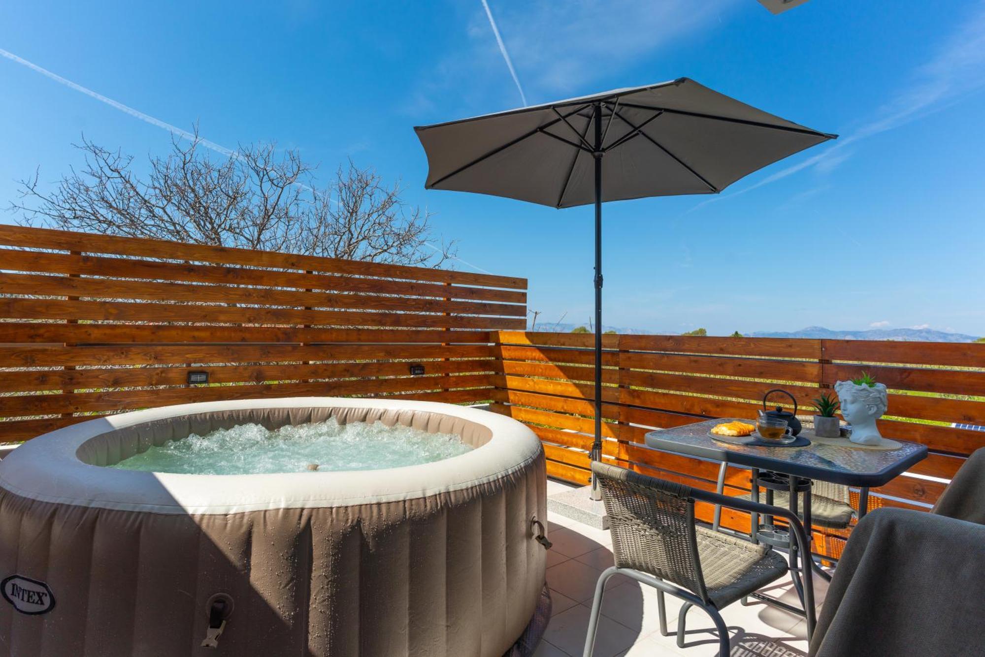 Marvinas Seaside Apartments, Gaia Apartment & Hydor Jacuzzi Apartment Κρεμαστή Εξωτερικό φωτογραφία