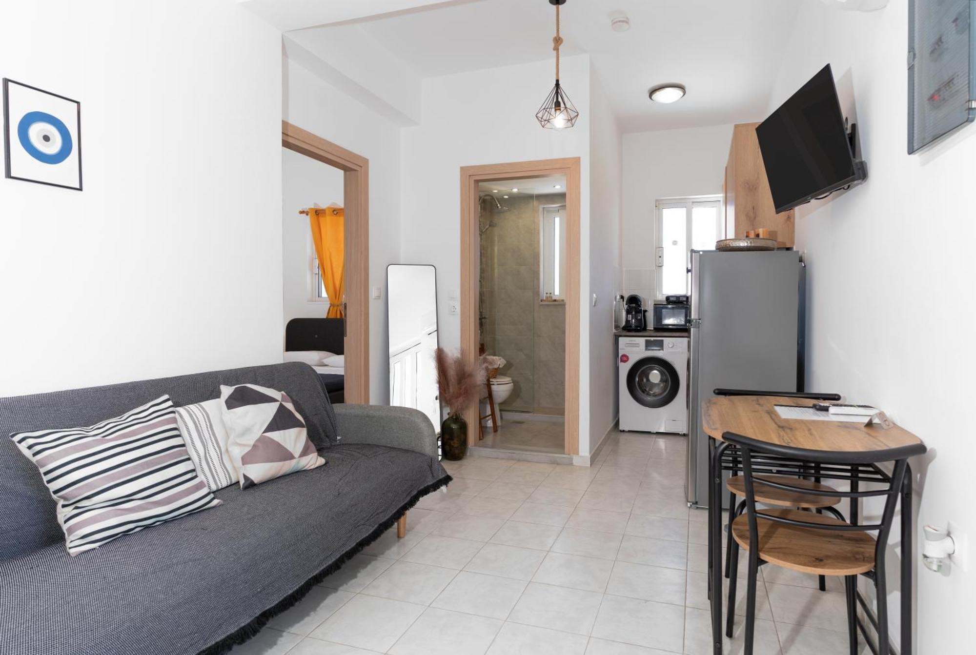 Marvinas Seaside Apartments, Gaia Apartment & Hydor Jacuzzi Apartment Κρεμαστή Εξωτερικό φωτογραφία